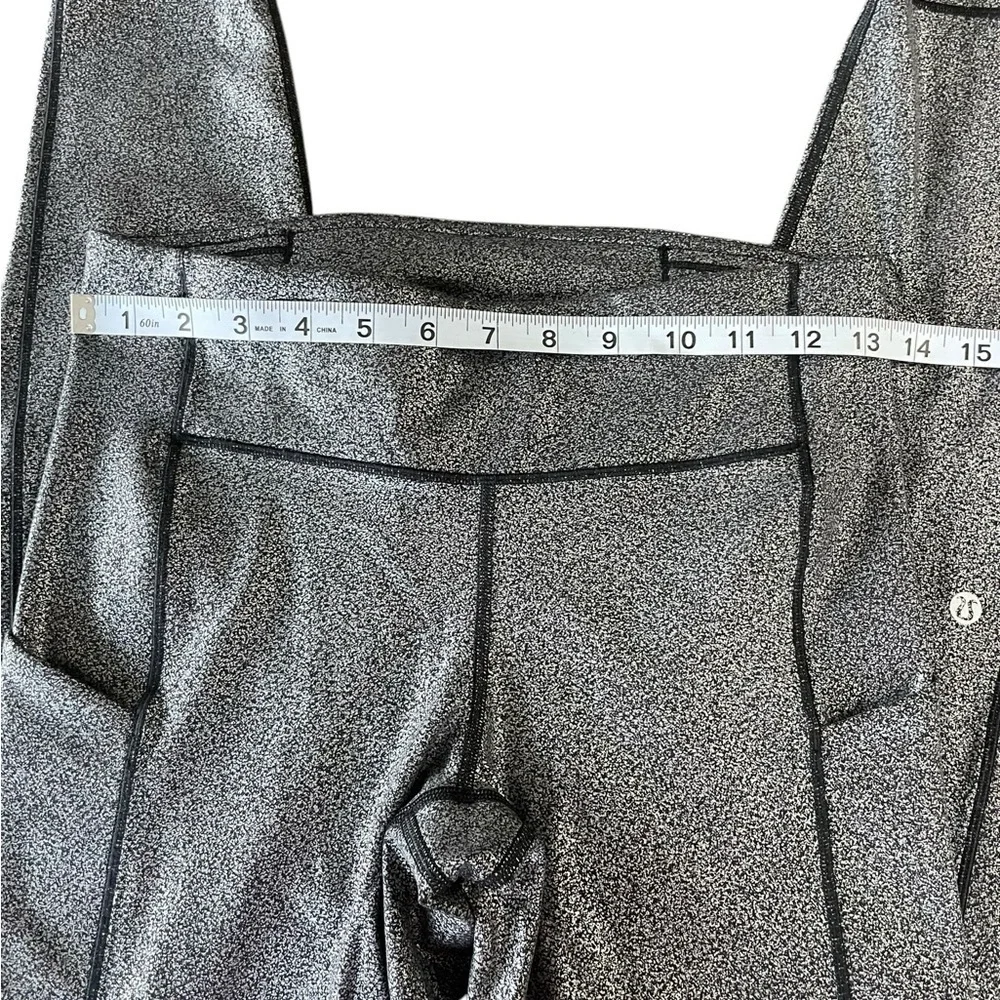 Lululemon Speed Up Tight Foil 28 Size 6